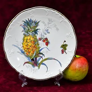 Антикварная Фарфоровая тарелка «Ананас», Villeroy&Boch Германия, 1874 - 1909 годы.