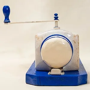 Редкость! Старинная Настенная Ручная Механическая Кофемолка Zassenhaus - DELFTs, Германия.