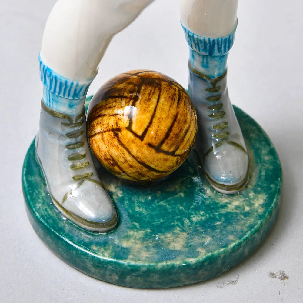 Авторская Коллекционная Фарфоровая Статуэтка «Юный Футболист», Россия.