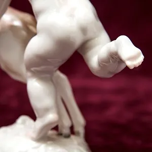 Редкая Фарфоровая Статуэтка «Путти с Олененком», Hutschenreuther,  Германия -1948 год.