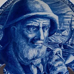 Декоративная Фарфоровая Тарелка «Морской волк» DELFTs - Royal Boch Бельгия d - 25 см.