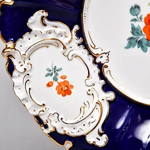 Коллекционное Фарфоровое Блюдо - Тарелка «BLUMEN» Кобальт, MEISSEN Германия - середина ХХ века.