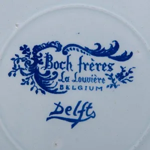 Декоративная Фарфоровая Тарелка «Морской волк» DELFTs - Royal Boch Бельгия d - 25 см.