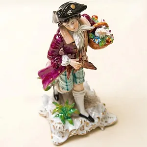 Парные Фарфоровые статуэтки «Сельская Ярмарка» Н-22см. SITZENDORF, Германия - 50гг..