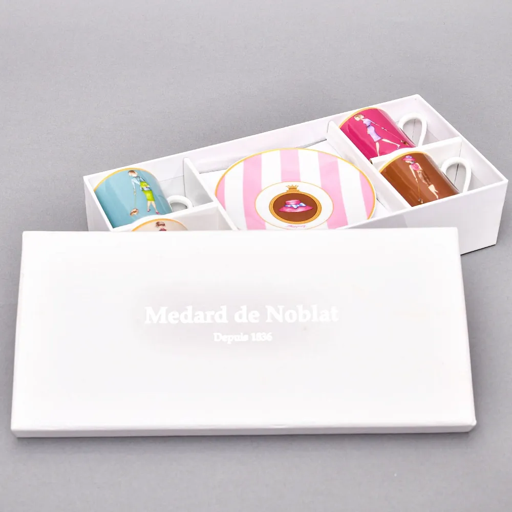 Набор из 4-х Кофейных пар «За покупками - Shopping», Limoges Medard de Noblat Франция, конец ХХ века.