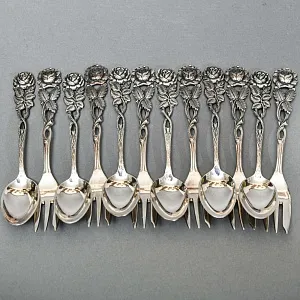 «Хильдесхаймская роза» - Сервировочный Набор Десертных Ложечек и Вилочек, Silverplate, Германия 60-е годы.