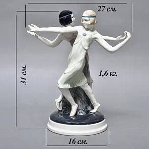 Антикварная Фарфоровая статуэтка «Танцующие девушки», Karl Ens Германия, первая половина ХХ века. 