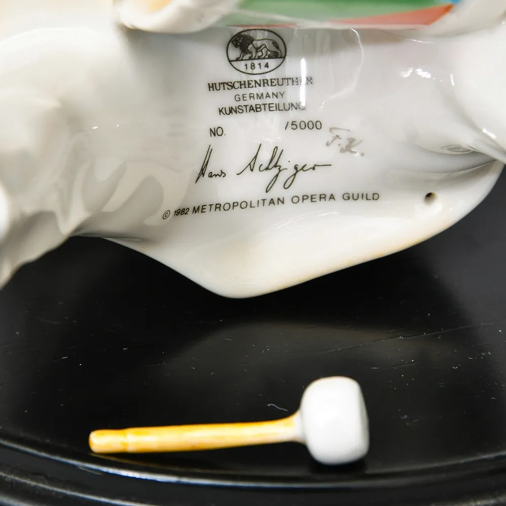 Коллекционная Фарфоровая статуэтка «КЛОУН. Паяц с барабаном», Hutschenreuther Германия.