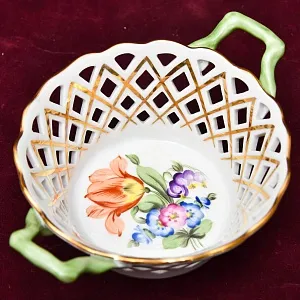 Фарфоровая Вазочка - Сухарница - Мелочевница «Букет Тюльпанов», HEREND Венгрия.