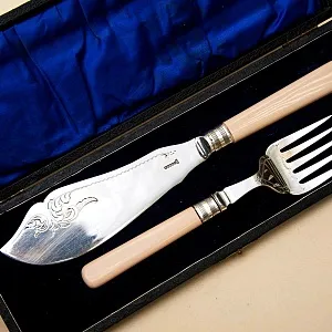 Антикварный Сервировочный Набор для подачи блюд Нож+Вилка, Франция начало ХХ века.