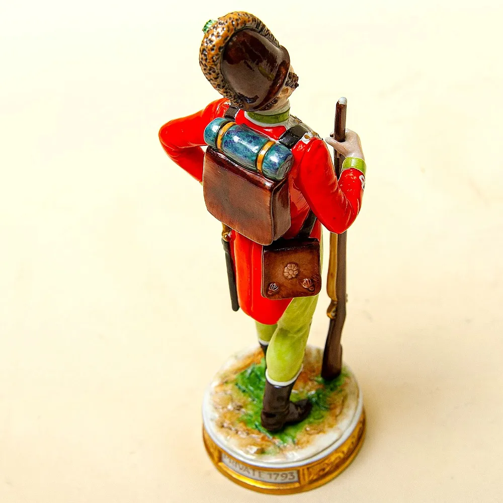 Редкая Коллекционная статуэтка «Солдат 87-го пехотного полка», Фарфор, RUDOLF KAMMER, Германия.
