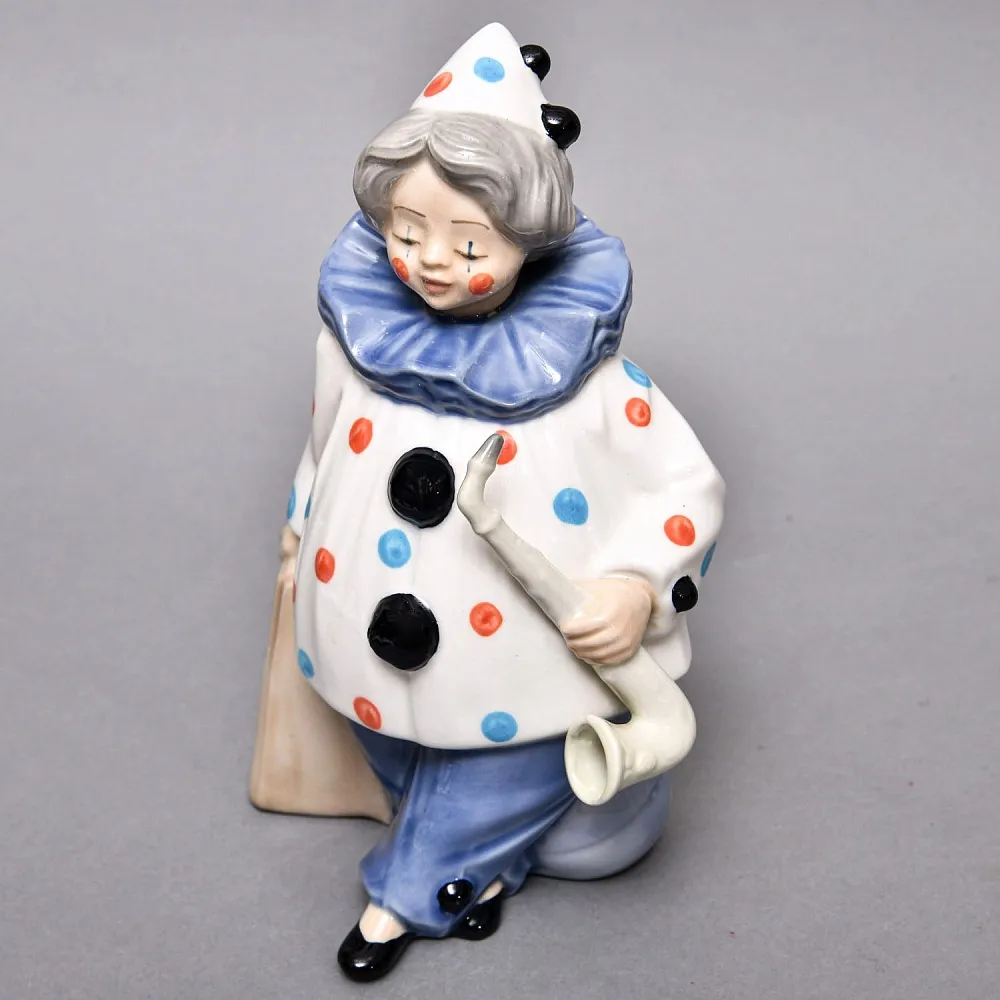 Фарфоровая статуэтка «Клоун с cаксофоном», TENGRA Испания, вторая половина ХХ века.