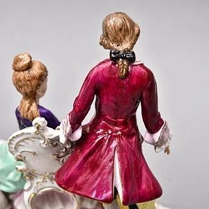 Редкость! Большая Фарфоровая статуэтка «Вечер у камина», Scheibe-Alsbach Германия, середина ХХ века.