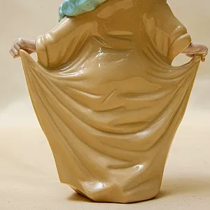 Коллекционная Фарфоровая статуэтка «Клоун - Мечты о цирке»  NAO by Lladro, Daisa, Испания -1988 год.