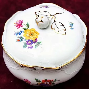 Фарфоровая Сахарница - Конфетница «Летний сад» Furstenberg, Германия середина ХХ века.