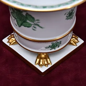 Классическая Фарфоровая Ваза APPONYI GREEN, HEREND Венгрия, вторая половина ХХ века.