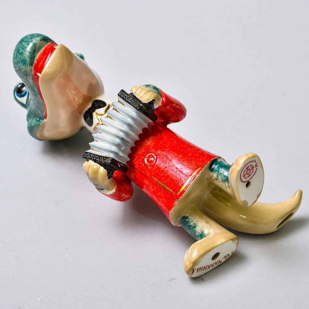 Авторская Коллекционная Фарфоровая Статуэтка «Крокодил Гена», Россия.