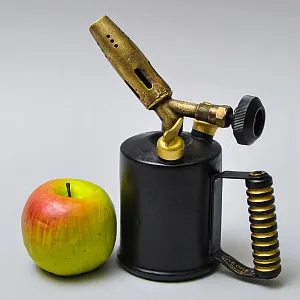 Винтажная Малая Бензиновая Горелка - Паяльная Лампа «ПРОМЕТ», СССР -60-е гг.