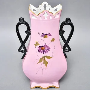 Антикварные Парные Фарфоровые Вазы «Счастливое детство», Франция, конец XIX - начало ХХ века. 