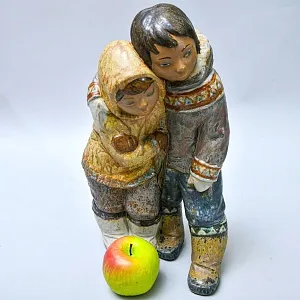Редкость! Большая Фарфоровая Статуэтка «ЭСКИМОСЫ МАЛЬЧИК И ДЕВОЧКА» Н-38 см. Грес Lladro, Испания.