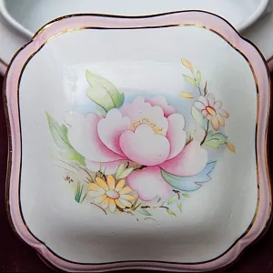 Квадратная Фарфоровая Шкатулка «Цветочная Нежность Лимож Limoges Франция.