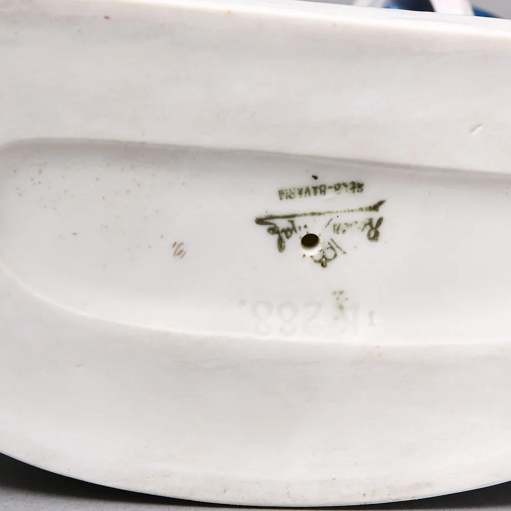 Антикварная Фарфоровая статуэтка «Обнаженная девушка и попугай», ROSENTHAL Германия - 1924 год.