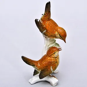 Фарфоровая Статуэтка «Пара Птиц - Крапивники», Карл Энс / Karl Ens Германия, середина ХХ века.