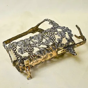 Антикварная Металлическая Подставка «Виноградная Лоза» для винной бутылки, Франция.