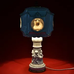 Фарфоровая Электрическая Лампа «ПОРТРЕТЫ», Литофания, Sitzendorf Германия.