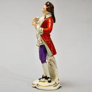 Редкость! Коллекционная фарфоровая статуэтка «Галантный кавалер»,  RUDOLF KAMMER, Германия -1961 год.