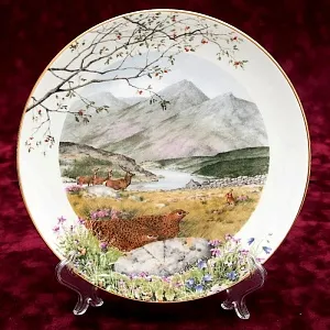 Коллекционная Тарелка «Сентябрь» Фарфор, ROYAL WORCHESTER, Англия -1979 год.