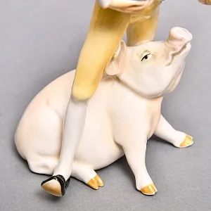 Коллекционная Фарфоровая статуэтка «Мальчик с гусями и поросенком», Karl Ens Германия.