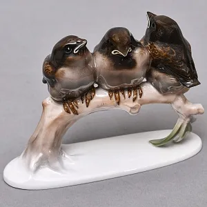 Коллекционная Фарфоровая статуэтка «Птицы. Три птенца на ветке», ROSENTHAL Германия, 50-е гг.