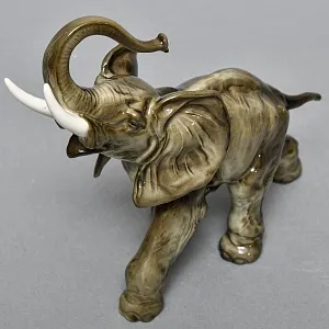 Коллекционная Фарфоровая статуэтка «Идущий СЛОН», Hutschenreuther Германия, 1955 -1968 годы. 