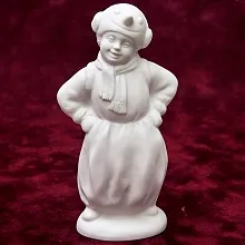 Коллекционная Авторская Статуэтка «Снеговик» из серии «Детский Утренник», фарфор ИФЗ, Россия.
