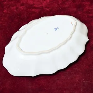 Коллекционная Тарелка овальной формы - Блюдо «Цветочный Букет», MEISSEN Германия.