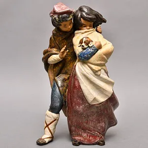 Большая Коллекционная Фарфоровая статуэтка «Ветер в лицо», серия Грес Lladro Испания.