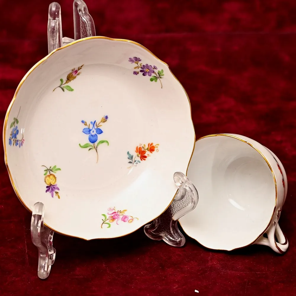 Классическая Кофейная пара «ЦВЕТЫ», Фарфор MEISSEN / МЕЙСЕН Германия.