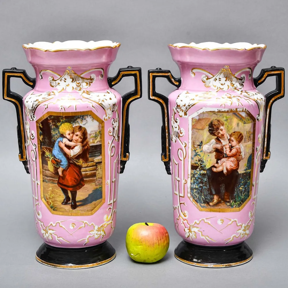 Редкость! Антикварные Парные Фарфоровые Вазы «Мгновения детства», Франция, конец XIX века. 