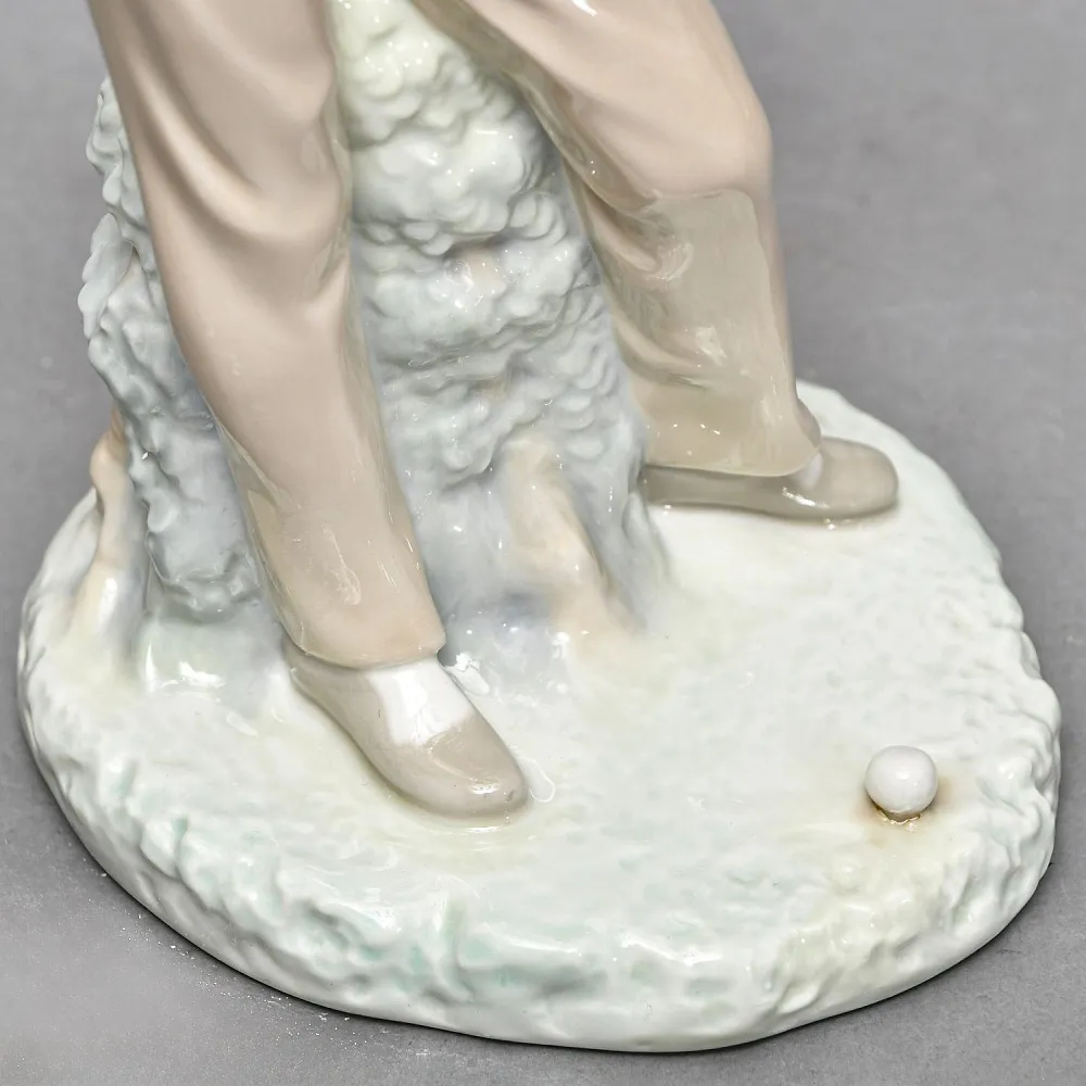 Редкая! Большая Коллекционная Фарфоровая статуэтка «Гольфист» Lladro, Испания.