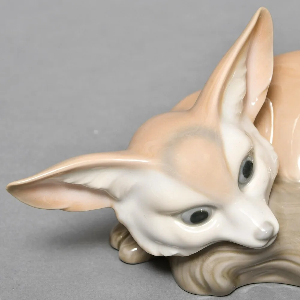 Коллекционная Фарфоровая статуэтка "Лиса - Фенек с лисенком", Lladro Испания, вторая половина ХХ века.