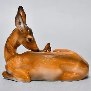 Коллекционная Фарфоровая статуэтка «Олениха и олененок », ROSENTHAL Германия, середина ХХ века. 