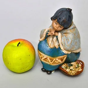 Фарфоровая статуэтка «Мексиканская Девочка с корзиной роз», Lladro серия Грес, Испания.