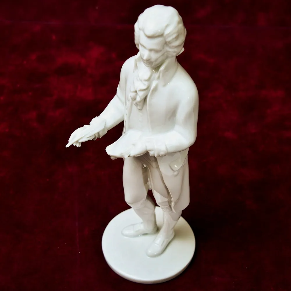 Коллекционная Фарфоровая Статуэтка «МОЦАРТ», Wiener Porzellanmanufaktur Augarten, Австрия.