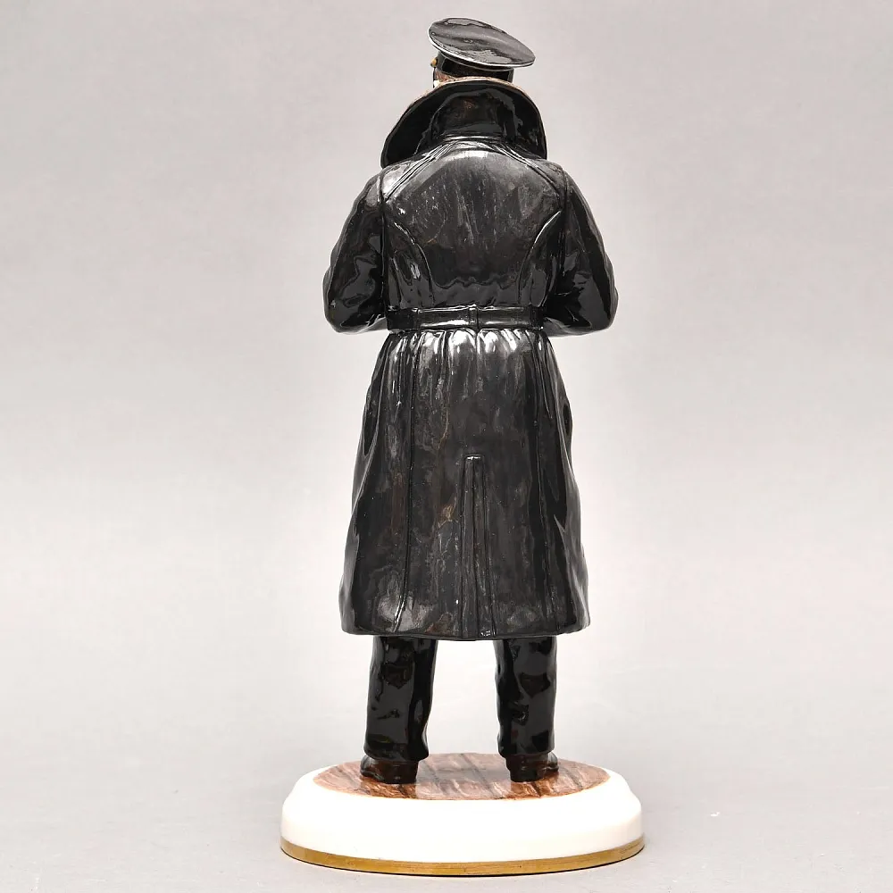 Коллекционная Авторская Статуэтка «Адмирал СССР - Головко А.Г.», фарфор, Россия. 