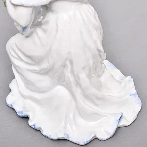 Коллекционная Фарфоровая статуэтка «ПРИНЦЕССА С ЦВЕТКОМ», ROSENTHAL Германия, 60-е годы ХХ века. 