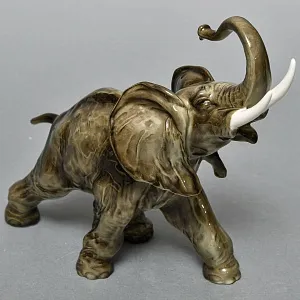 Коллекционная Фарфоровая статуэтка «Идущий СЛОН», Hutschenreuther Германия, 1955 -1968 годы. 