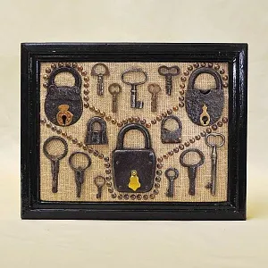 Коллекционное Панно - Картина «Антикварная утварь Замки - Ключи», Россия XIX век. 
