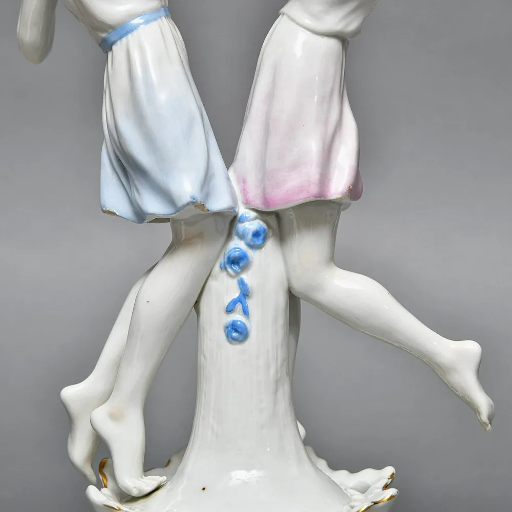 Антикварная Фарфоровая статуэтка Арт Деко «Танцующие девушки», VOLKSTEDT Германия, 30- гг.