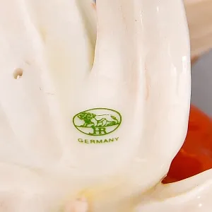  Коллекционная Фарфоровая статуэтка «Птица. Астрильд тигровый», Hutschenreuther Германия.